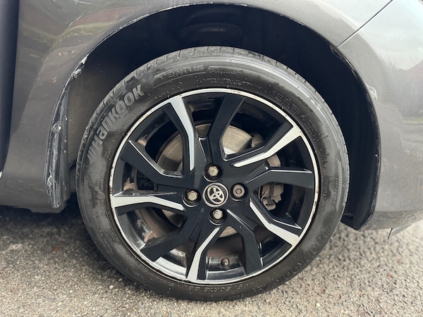 Used Toyota Yaris 2016 for sale - 76225439: Photo 42