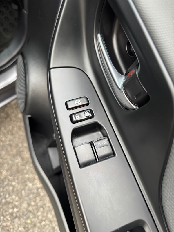 Used Toyota Yaris 2016 for sale - 76225439: Photo 43