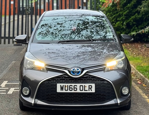 Used Toyota Yaris 2016 for sale - 76225439: Photo 8
