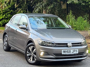 Used Volkswagen Polo 2019 for sale - 78936587: Photo