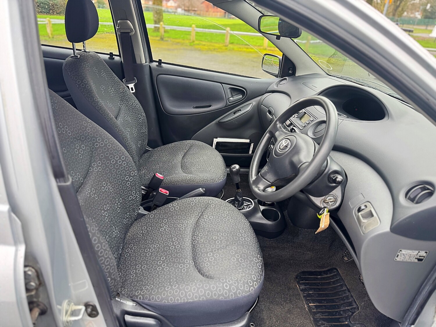 Used Toyota Yaris 2005 for sale - 77704591: Photo 16