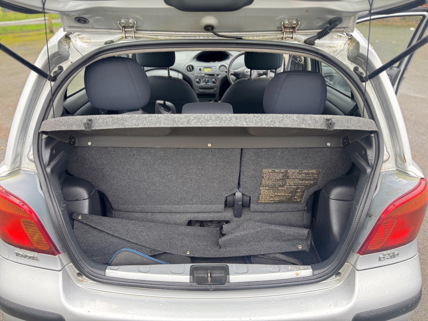 Used Toyota Yaris 2005 for sale - 77704591: Photo 19