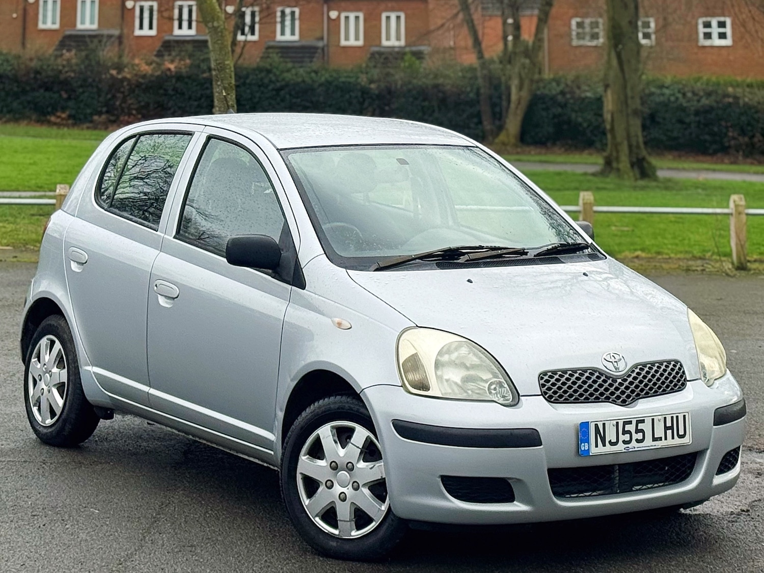 Used Toyota Yaris 2005 for sale - 77704591: Photo 2
