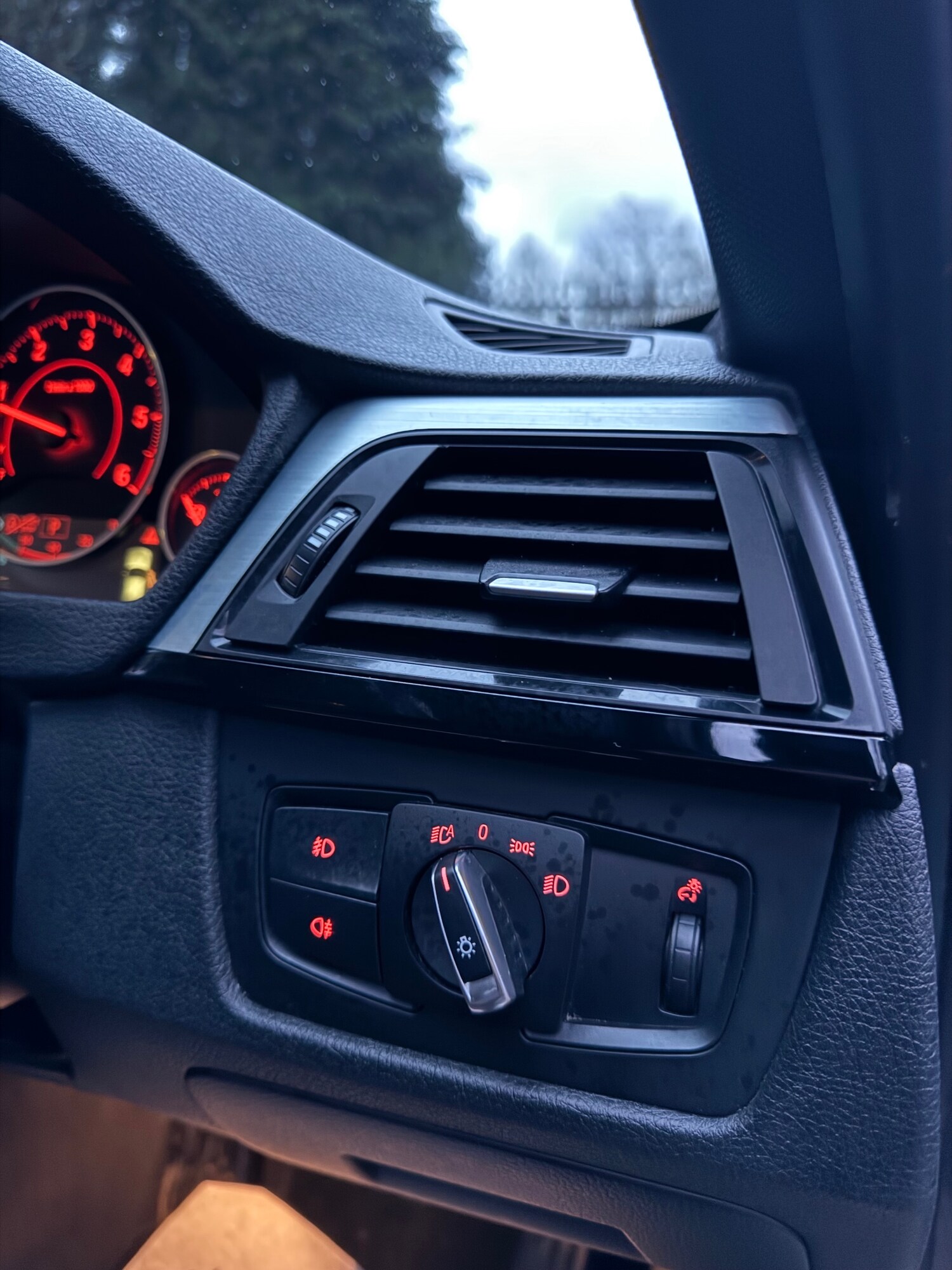 Used BMW 3 Series 2014 for sale - 77560404: Photo 46