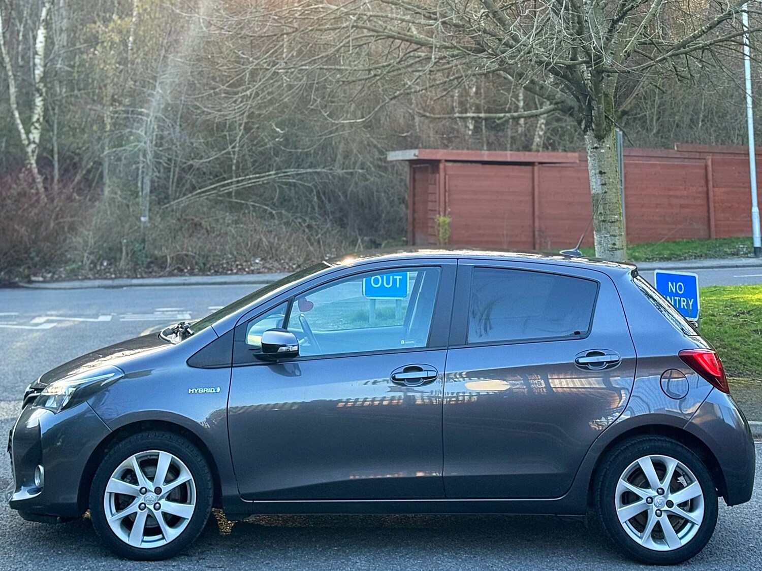 Used Toyota Yaris 2017 for sale - 77740320: Photo 20