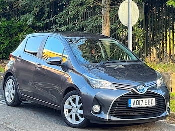 Used Toyota Yaris 2017 for sale - 77740320: Photo