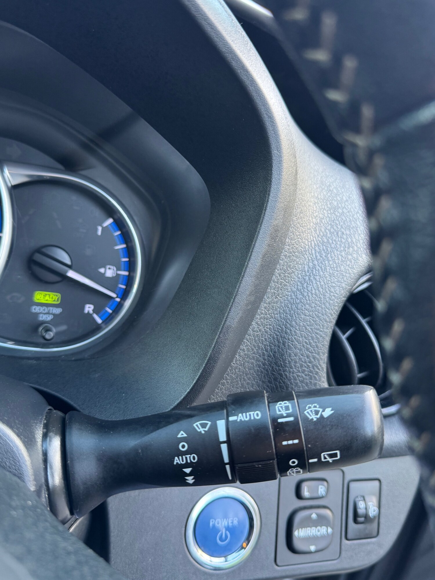 Used Toyota Yaris 2017 for sale - 77740320: Photo 48