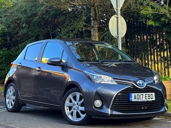 Used Toyota Yaris 2017 for sale - 77740320: Photo