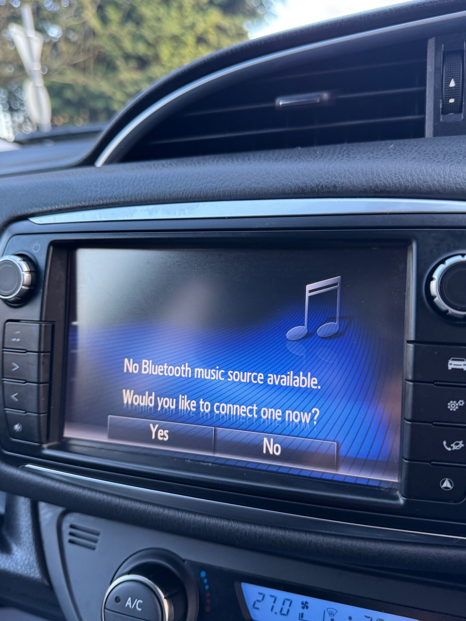 Used Toyota Yaris 2017 for sale - 77740320: Photo 50