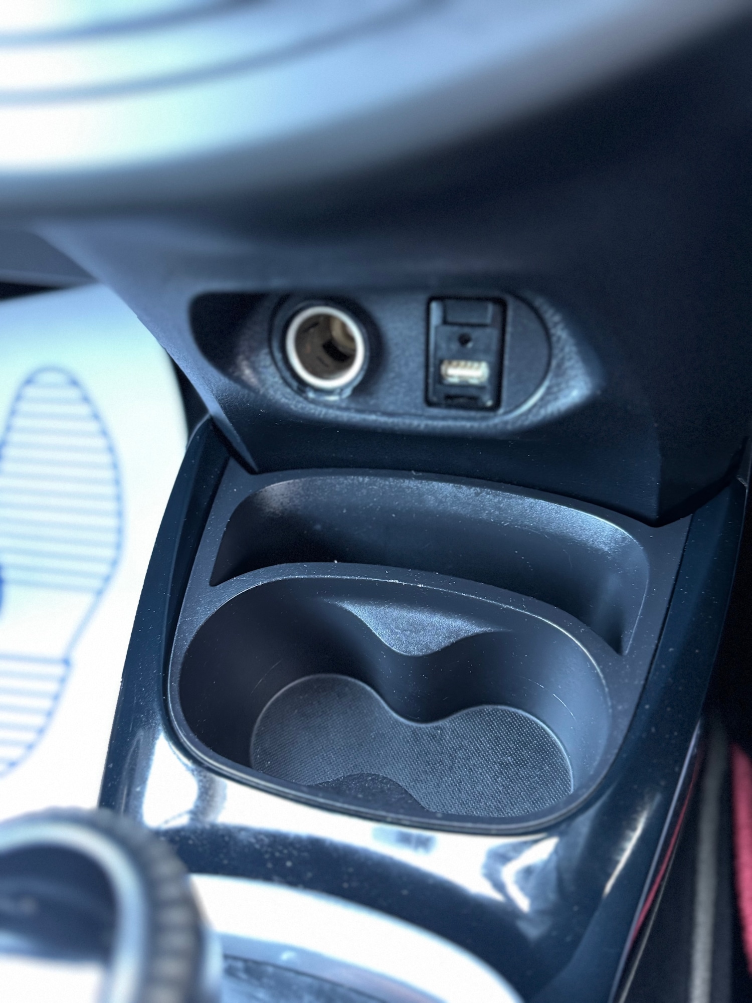 Used Toyota Yaris 2017 for sale - 77740320: Photo 55