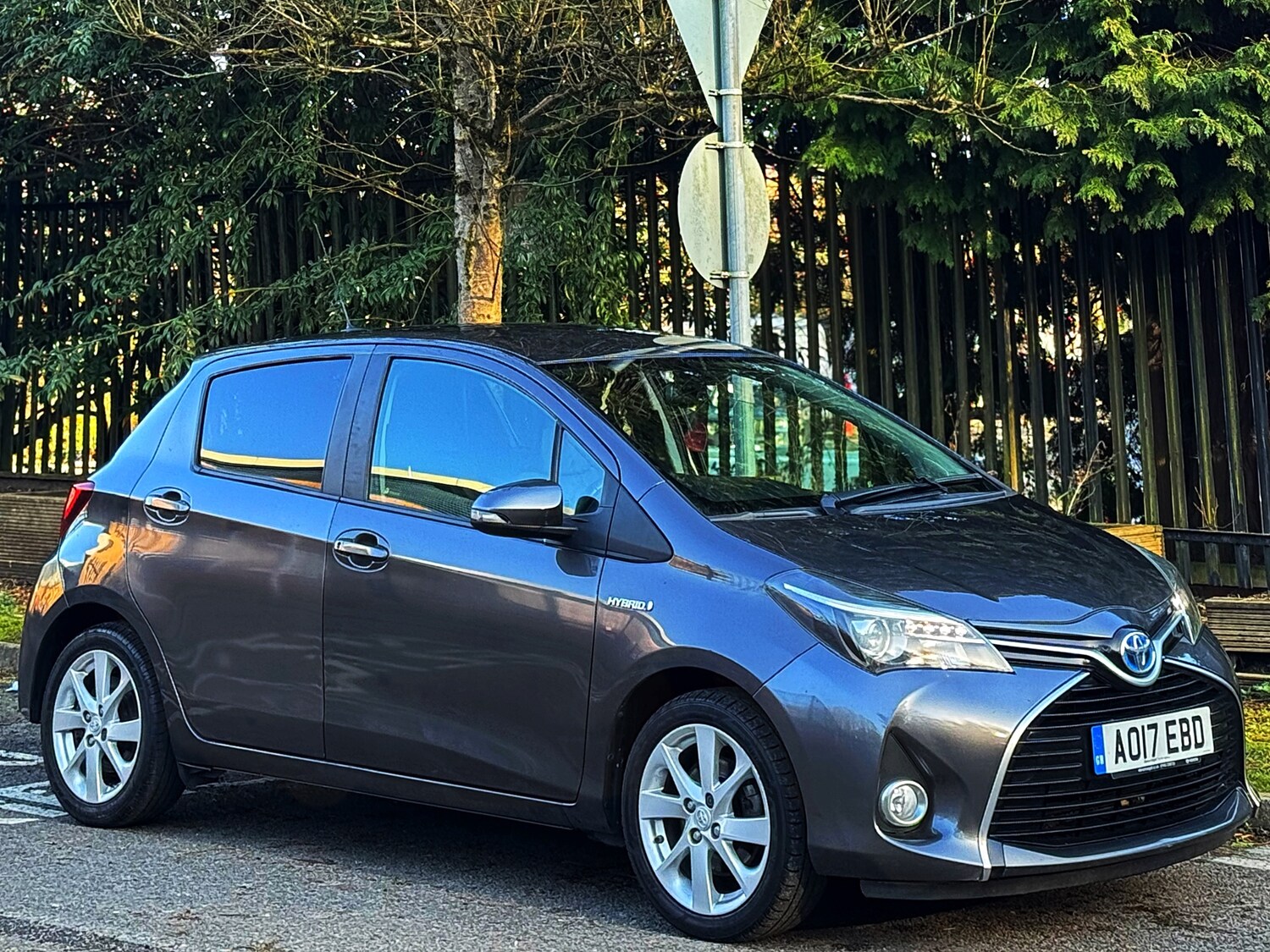 Used Toyota Yaris 2017 for sale - 77740320: Photo 8