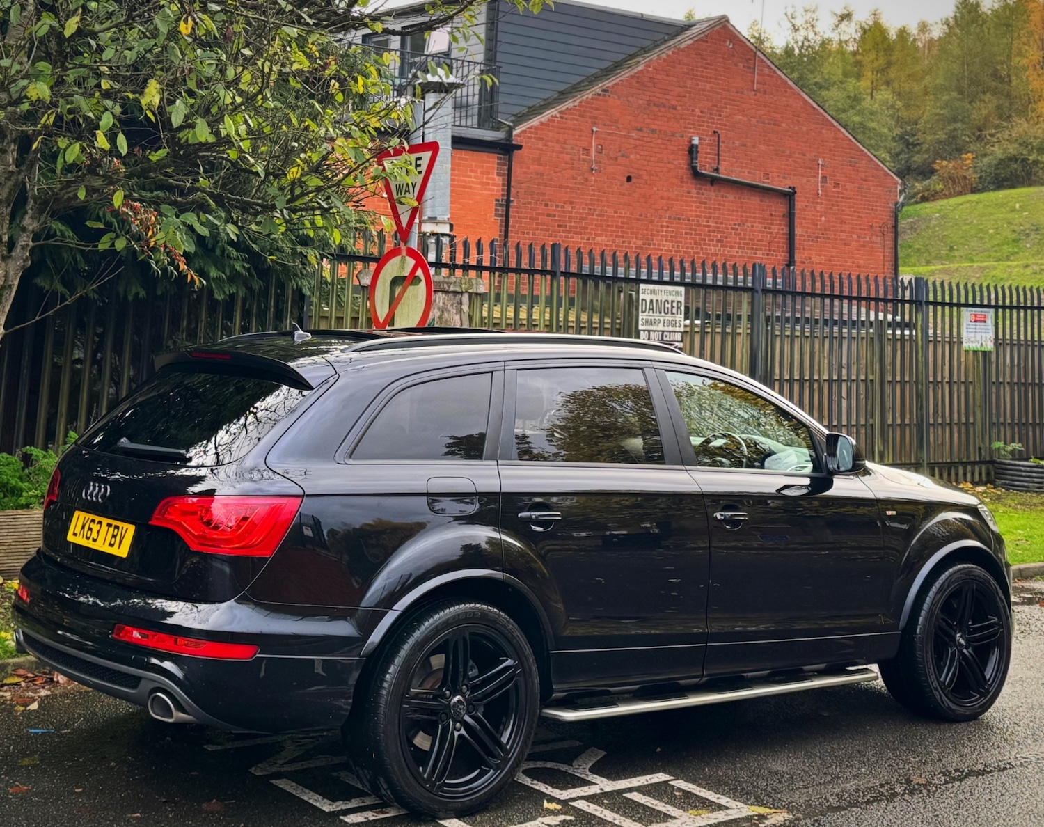 Used Audi Q7 2014 for sale - 76436684: Photo 24