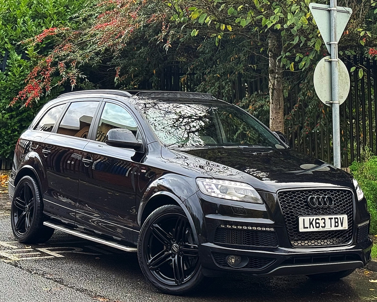 Used Audi Q7 2014 for sale - 76436684: Photo 3