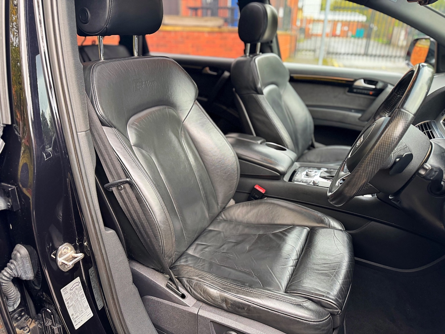 Used Audi Q7 2014 for sale - 76436684: Photo 33