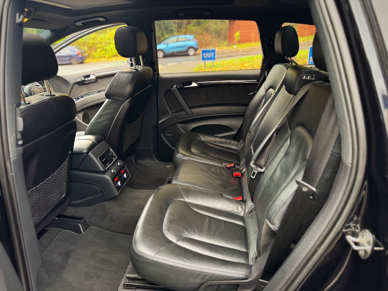 Used Audi Q7 2014 for sale - 76436684: Photo 39