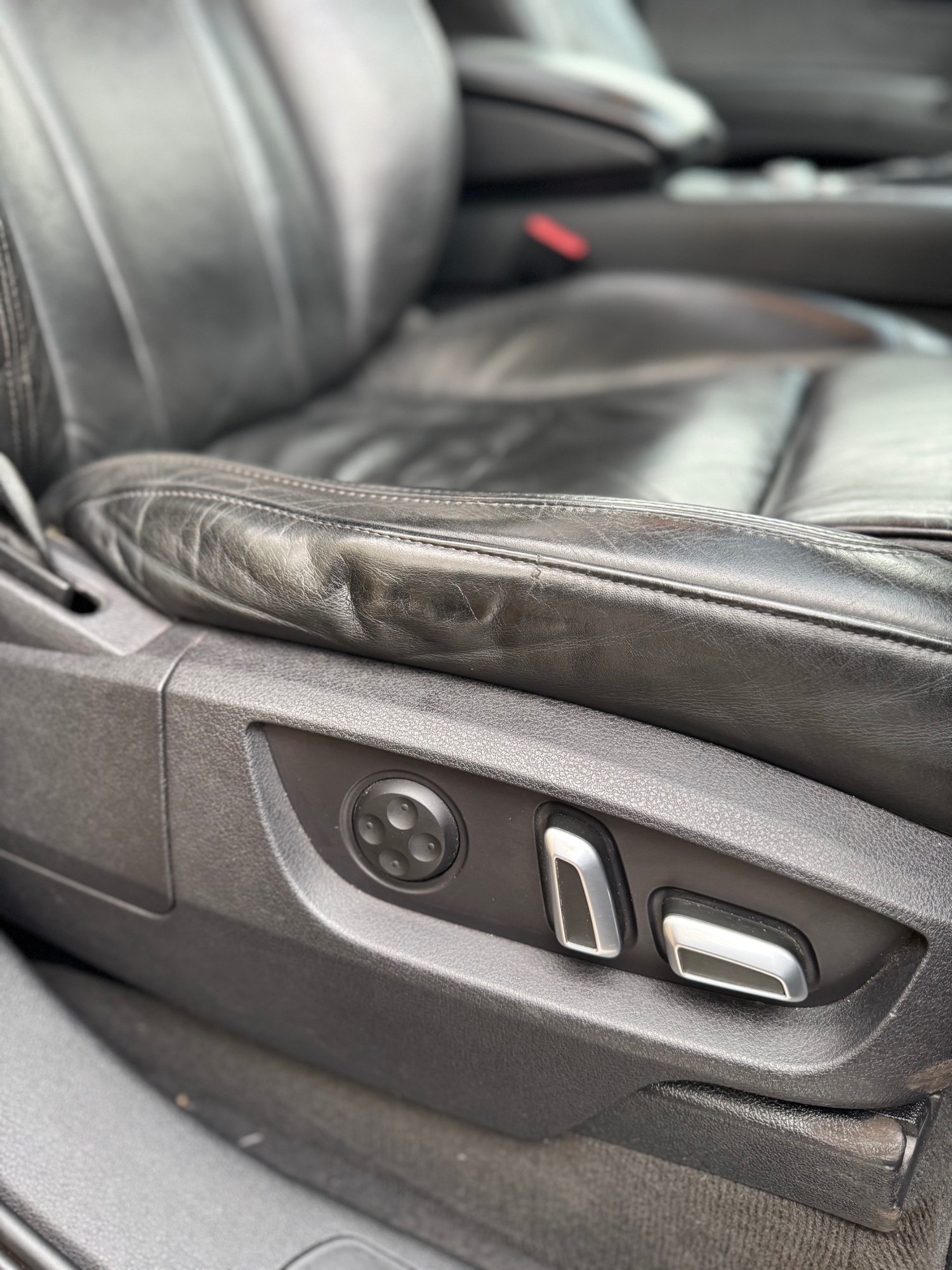 Used Audi Q7 2014 for sale - 76436684: Photo 48