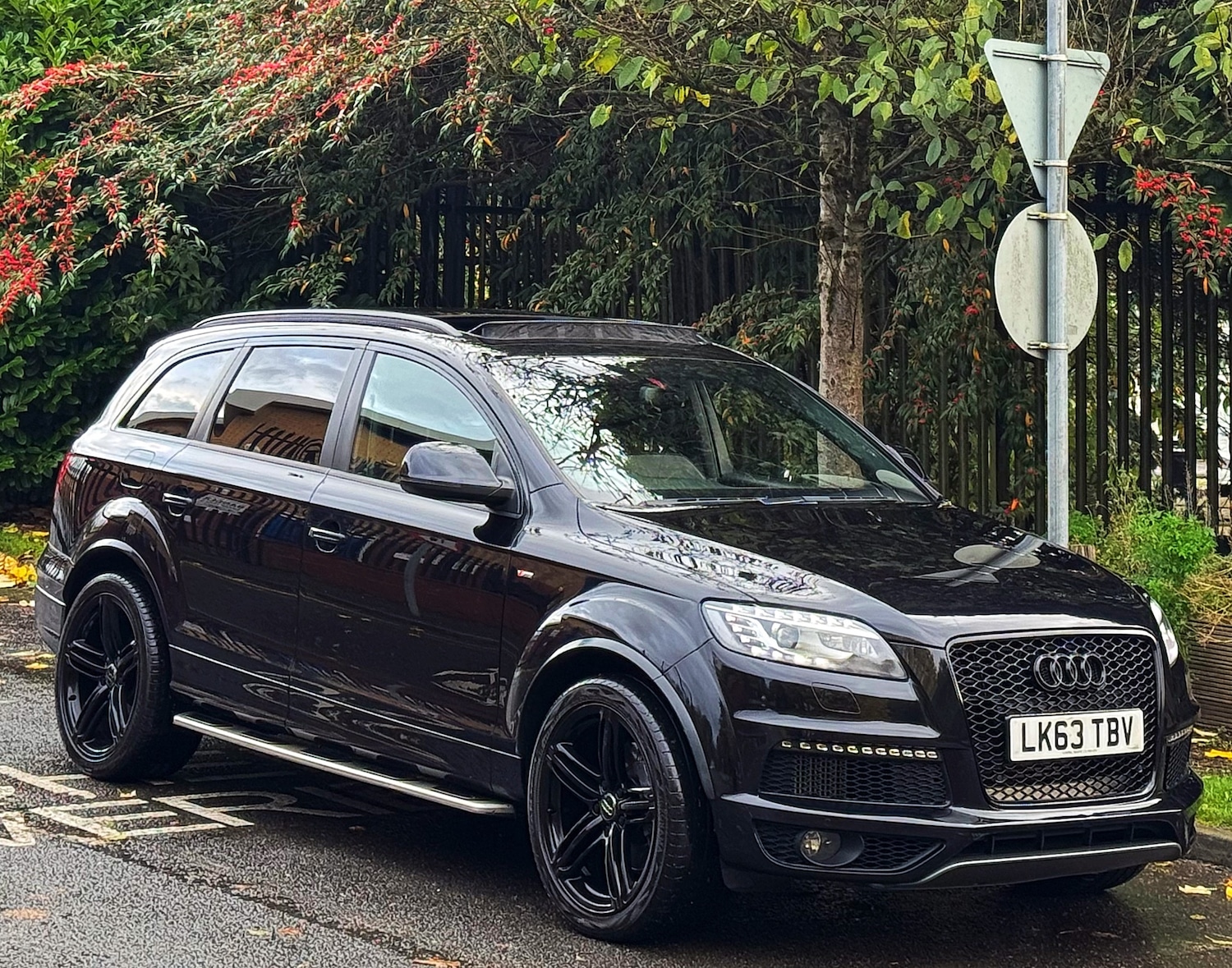 Used Audi Q7 2014 for sale - 76436684: Photo 5