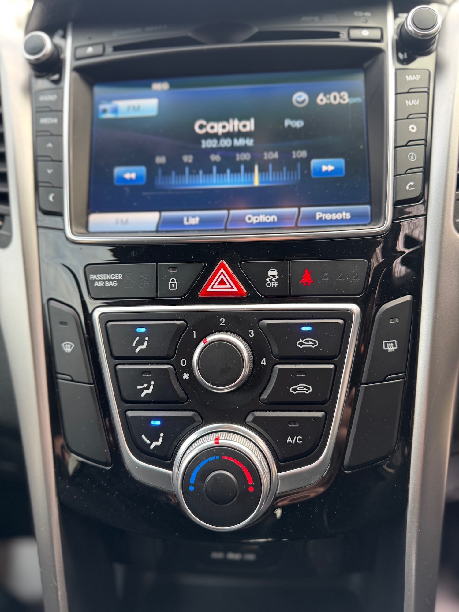 Used Hyundai i30 2016 for sale - 78031986: Photo 54