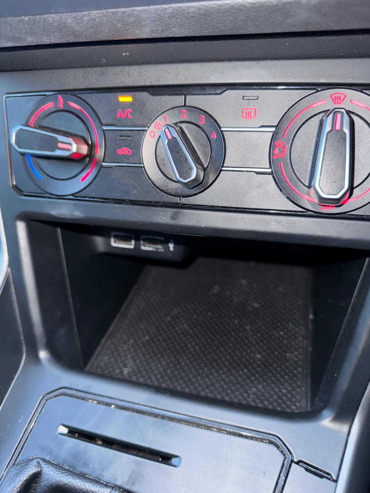 Used Volkswagen Polo 2019 for sale - 77392202: Photo 60