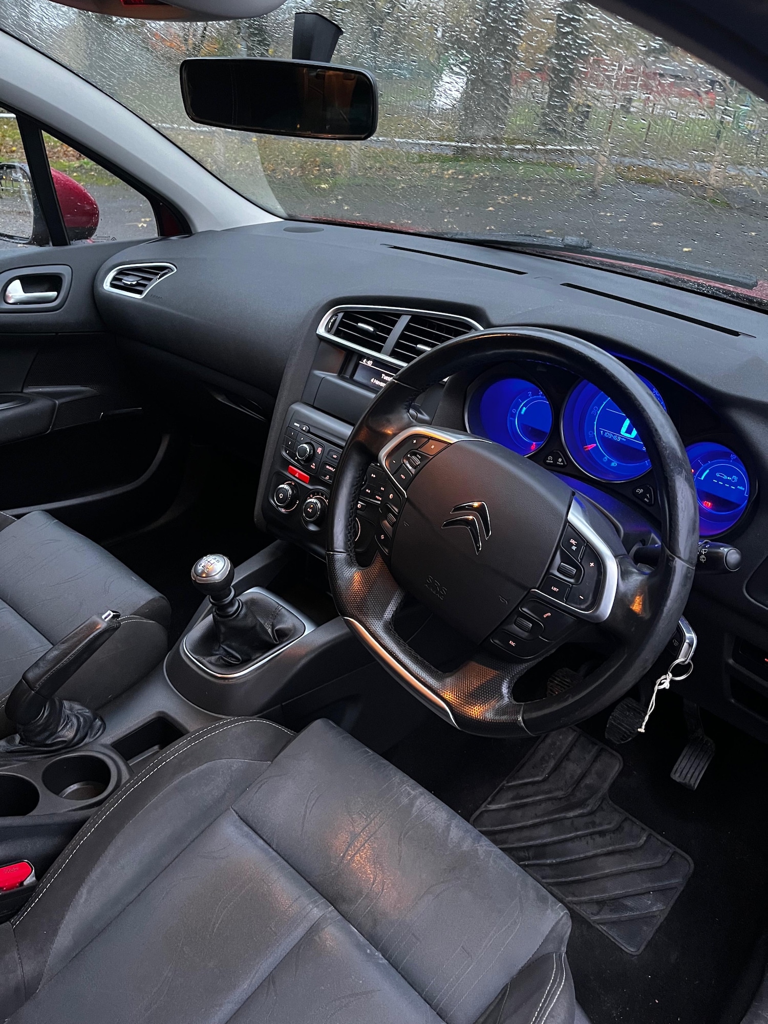 Used Citroen C4 2011 for sale - 76578216: Photo 6