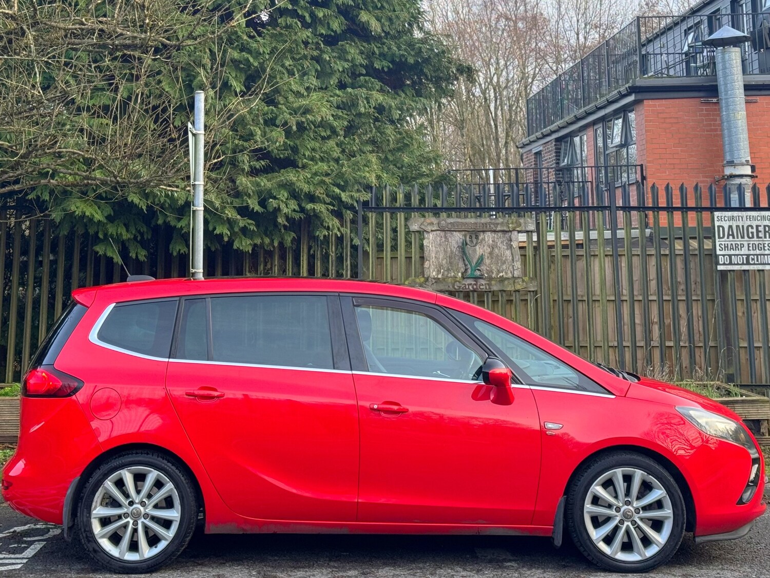 Used Vauxhall Zafira 2016 for sale - 77587842: Photo 20