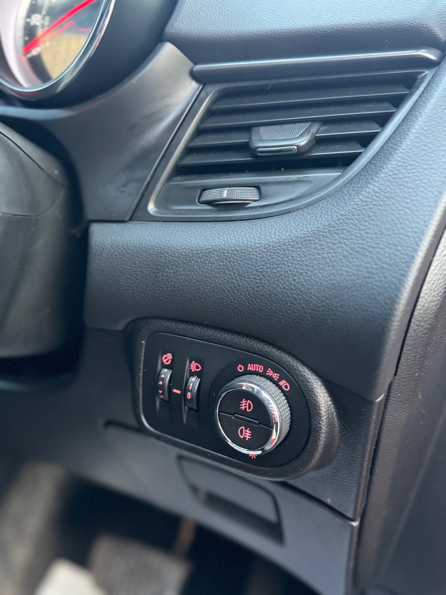 Used Vauxhall Zafira 2016 for sale - 77587842: Photo 47