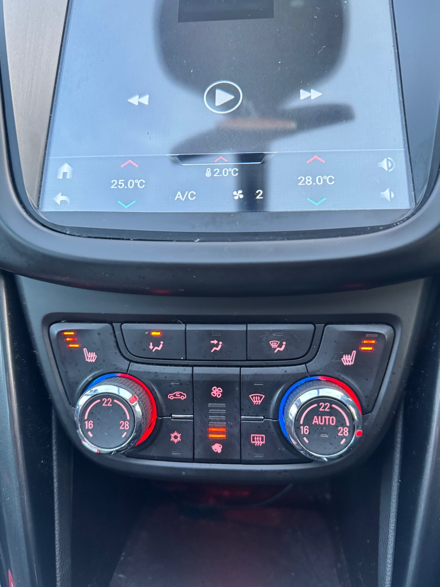 Used Vauxhall Zafira 2016 for sale - 77587842: Photo 61