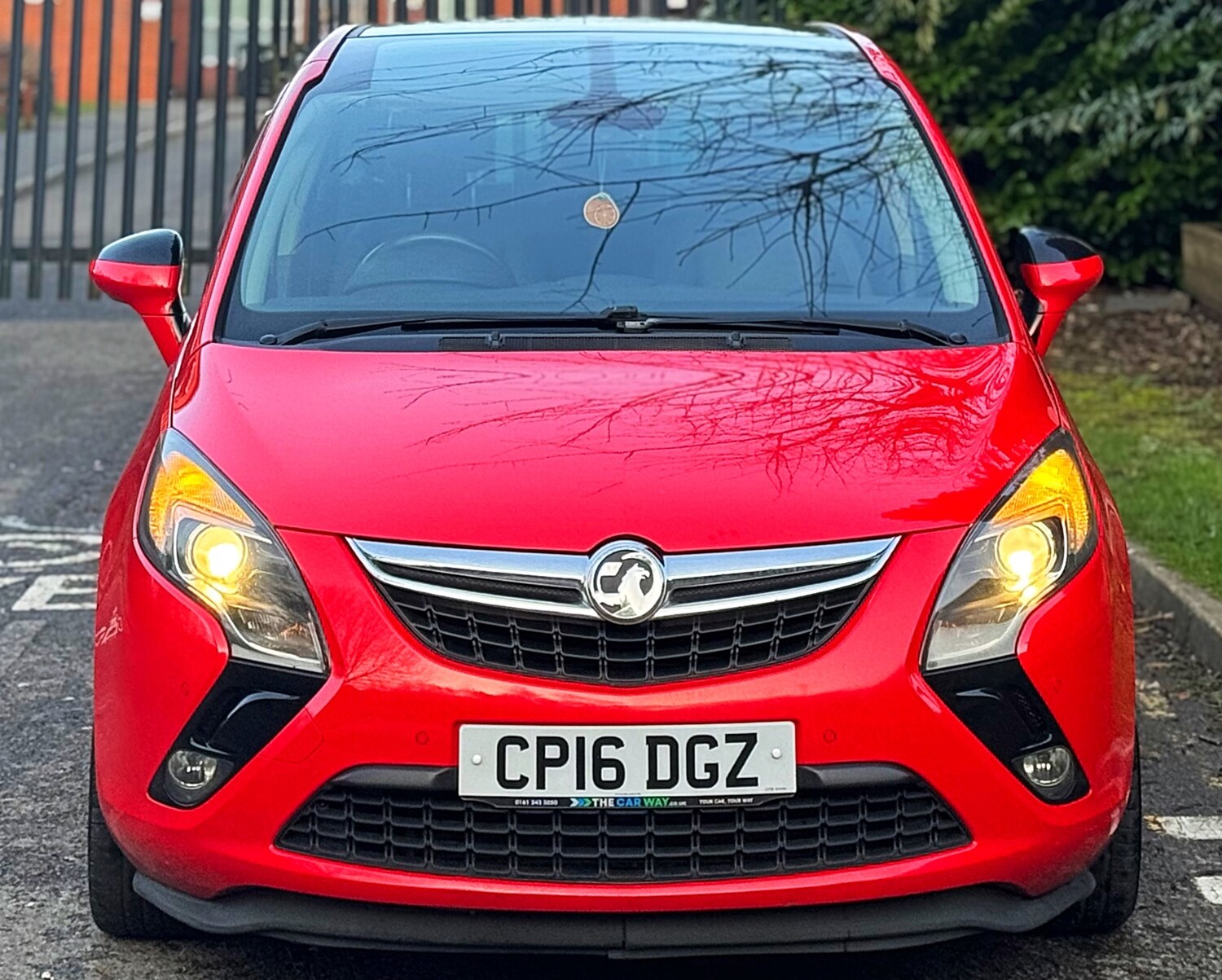 Used Vauxhall Zafira 2016 for sale - 77587842: Photo 9