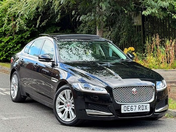 Used Jaguar XF 2017 for sale - 79451622: Photo