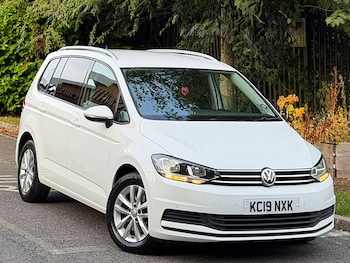 Used Volkswagen Touran 2019 for sale - 79498444: Photo