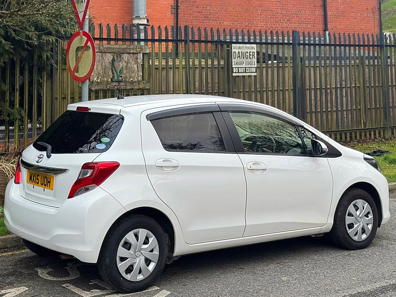 Used Toyota Vitz 2026 for sale - 78058986: Photo 22