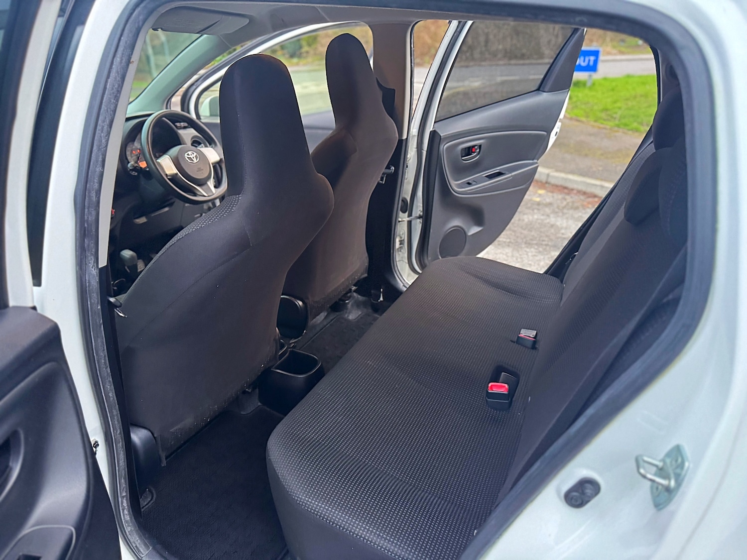 Used Toyota Vitz 2026 for sale - 78058986: Photo 36