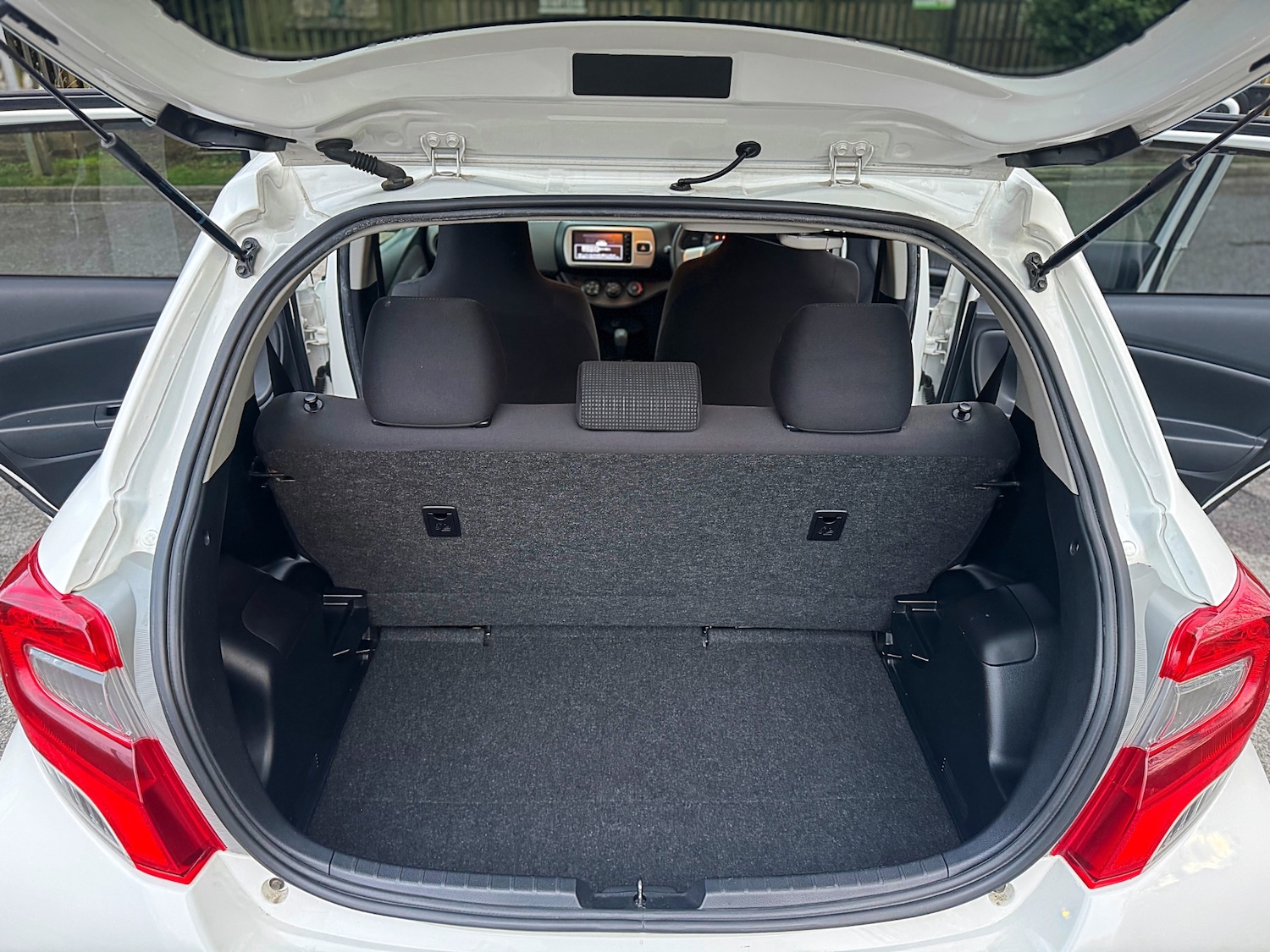 Used Toyota Vitz 2026 for sale - 78058986: Photo 38