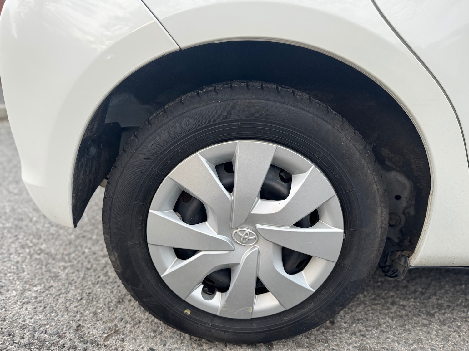 Used Toyota Vitz 2026 for sale - 78058986: Photo 41