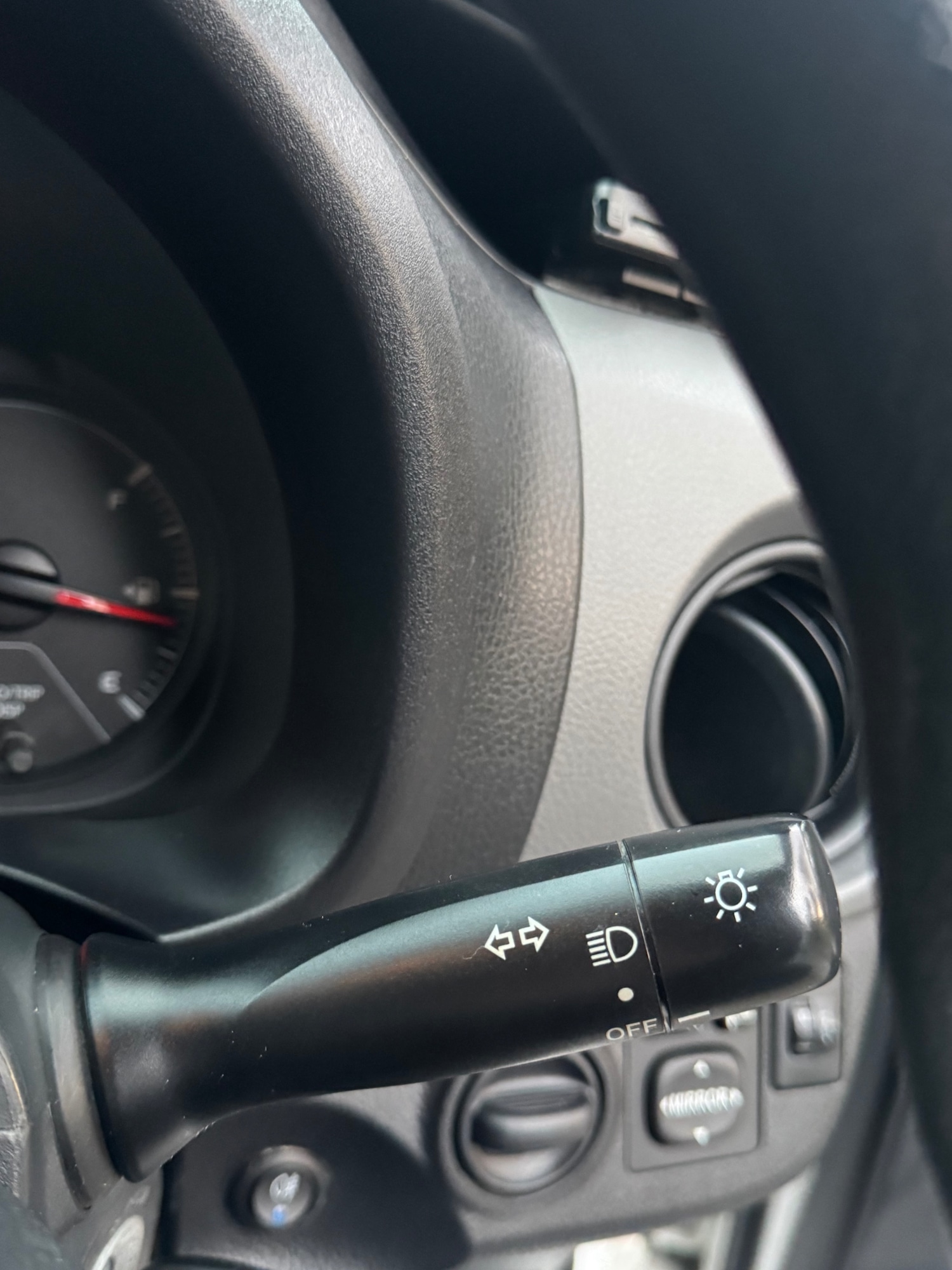 Used Toyota Vitz 2026 for sale - 78058986: Photo 46