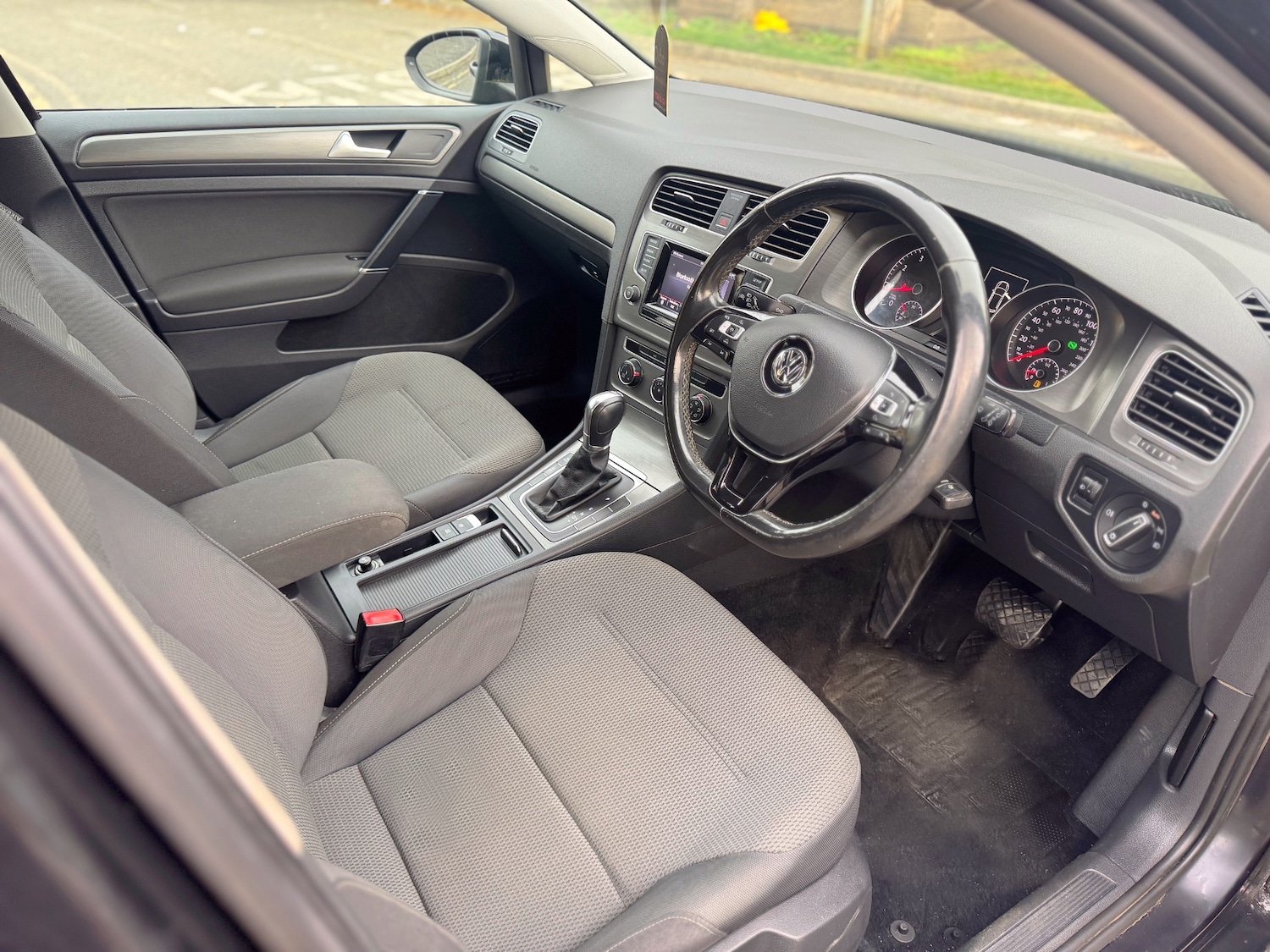 Used Volkswagen Golf 2013 for sale - 77994497: Photo 29