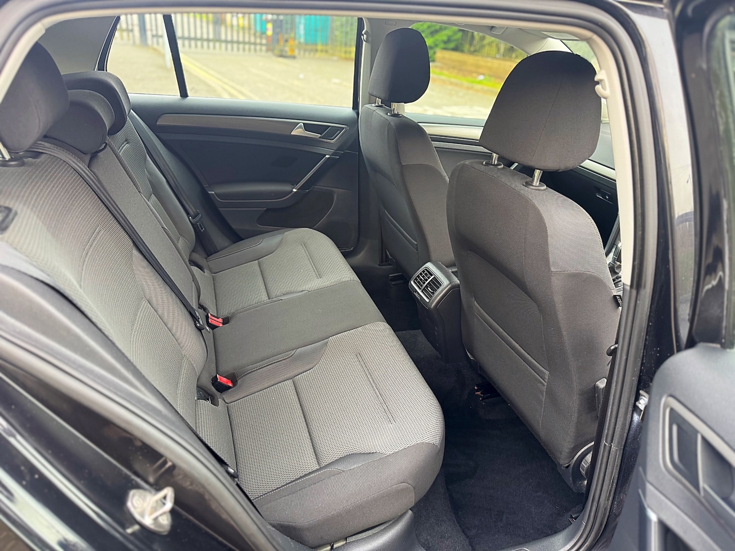 Used Volkswagen Golf 2013 for sale - 77994497: Photo 33