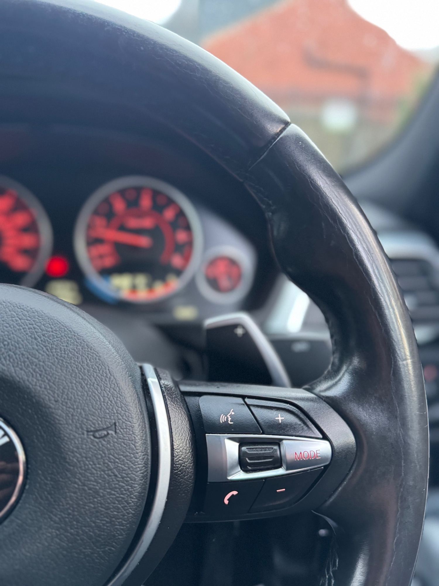 Used BMW 3 Series 2017 for sale - 77560079: Photo 54