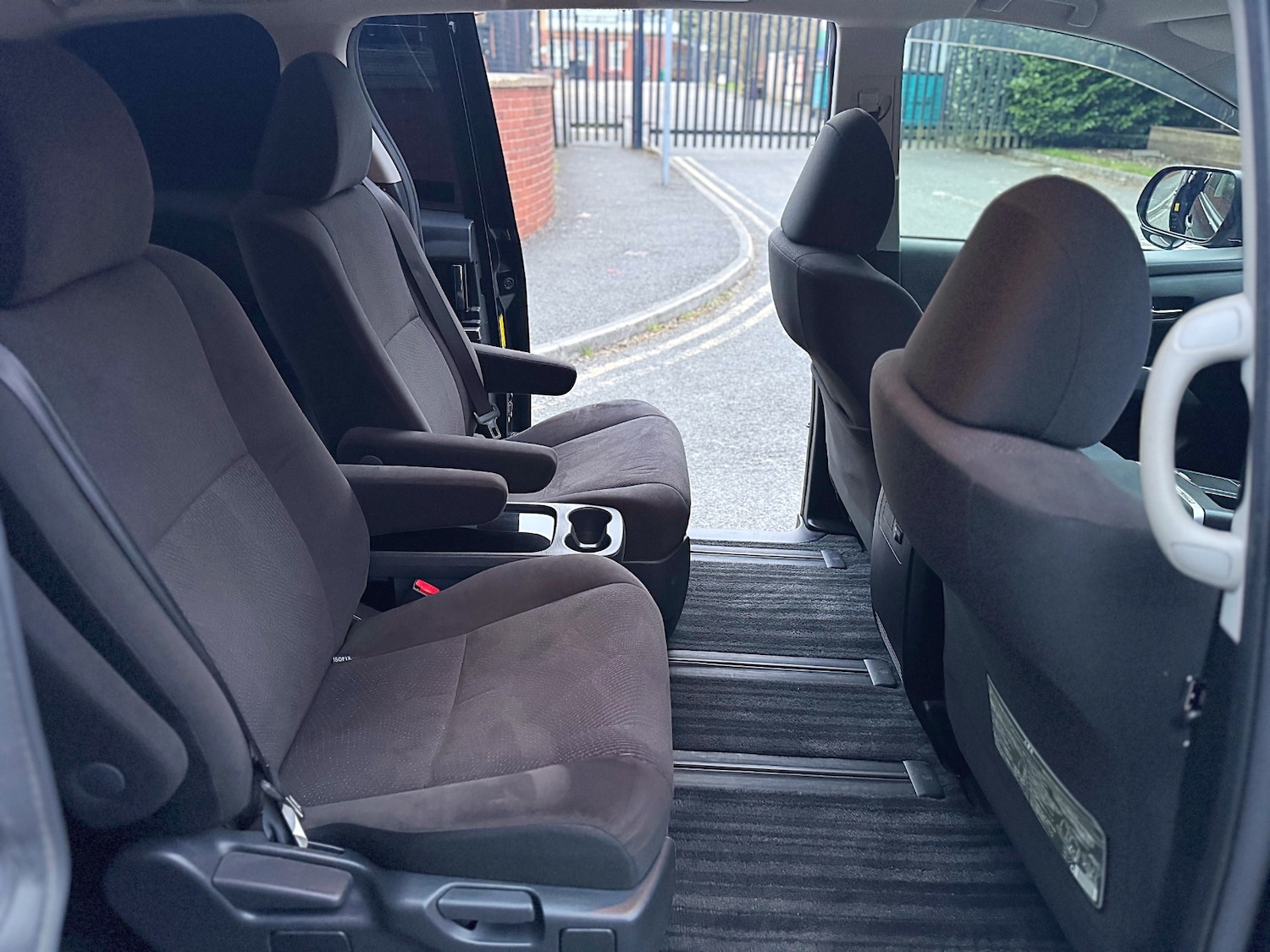 Used Toyota Estima 2026 for sale - 77994753: Photo 36