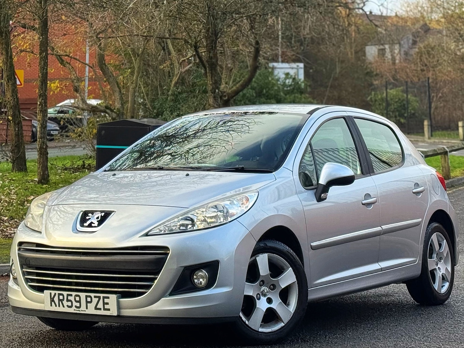 Used Peugeot 207 2009 for sale - 76904944: Photo 10