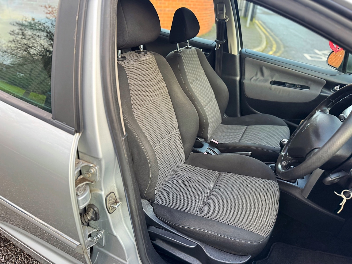 Used Peugeot 207 2009 for sale - 76904944: Photo 22