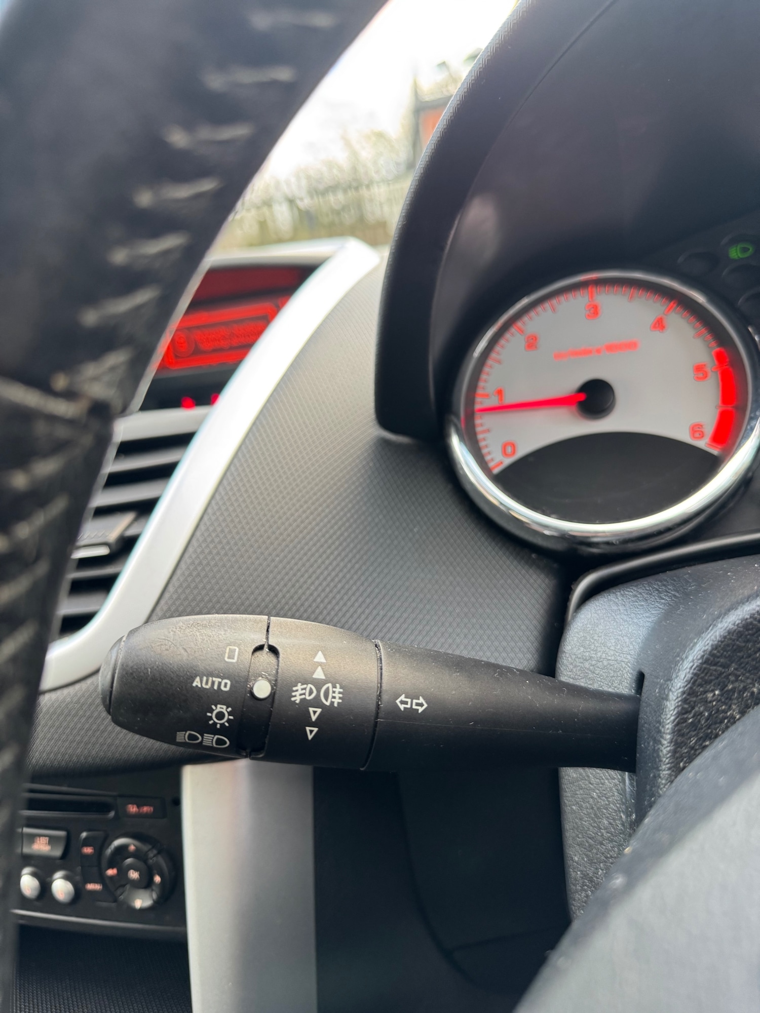 Used Peugeot 207 2009 for sale - 76904944: Photo 36