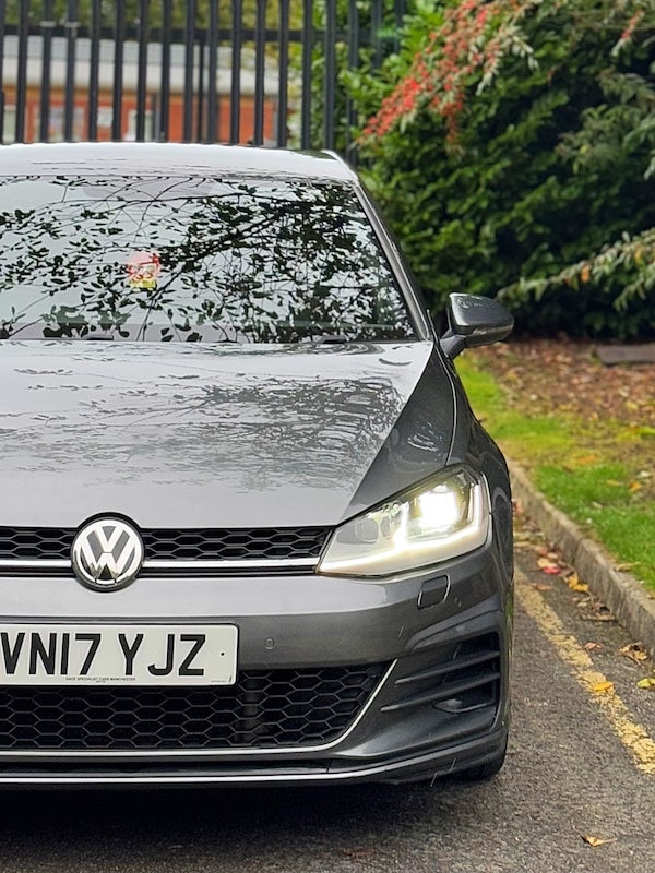 Used Volkswagen Golf 2017 for sale - 76249872: Photo 11