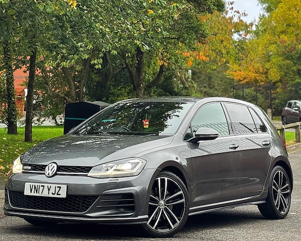 Used Volkswagen Golf 2017 for sale - 76249872: Photo 15