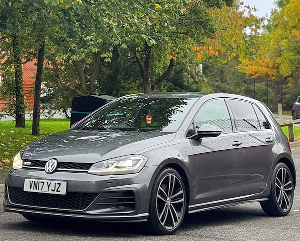 Used Volkswagen Golf 2017 for sale - 76249872: Photo 18