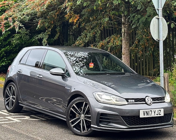 Used Volkswagen Golf 2017 for sale - 76249872: Photo 2