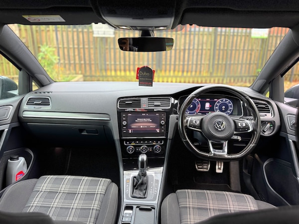 Used Volkswagen Golf 2017 for sale - 76249872: Photo 39