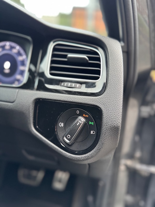Used Volkswagen Golf 2017 for sale - 76249872: Photo 46