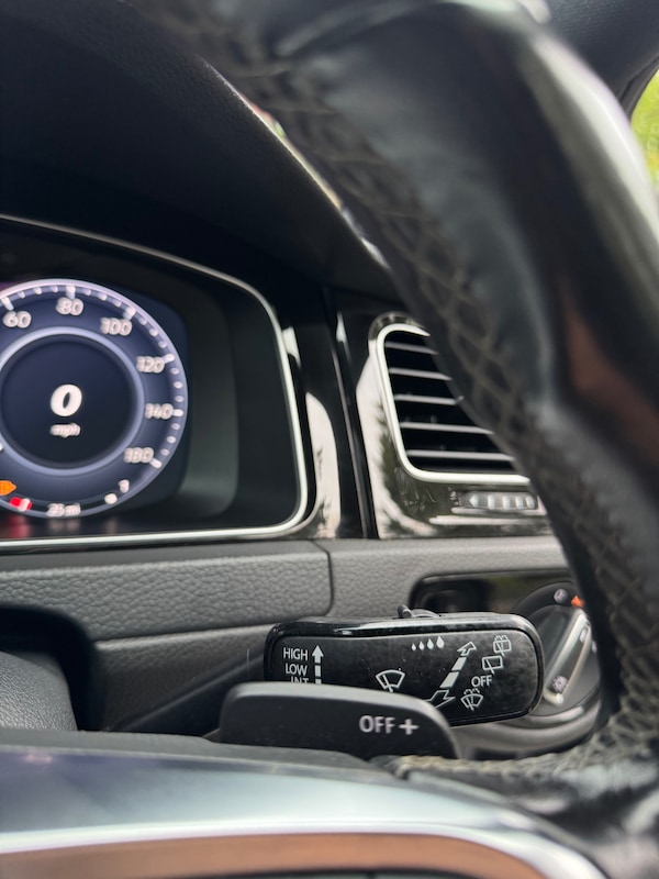 Used Volkswagen Golf 2017 for sale - 76249872: Photo 50