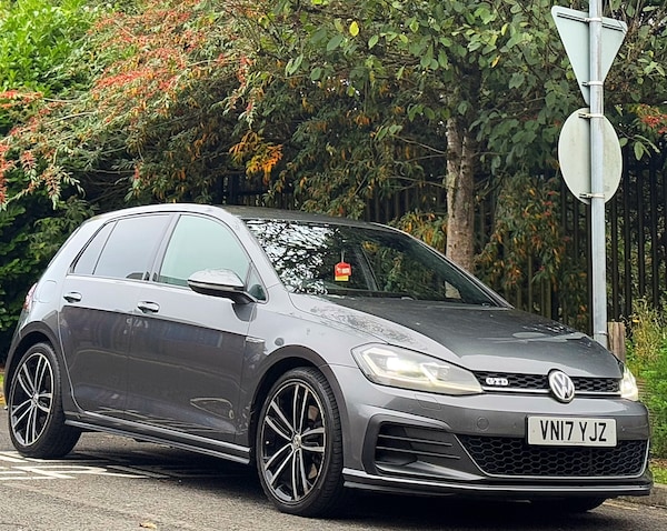 Used Volkswagen Golf 2017 for sale - 76249872: Photo 6